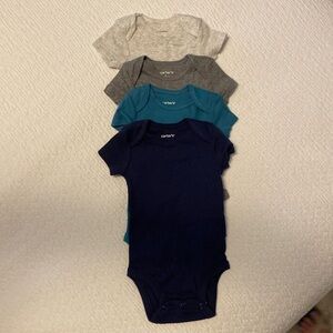 Carter’s 3 month solid color onesies (4)